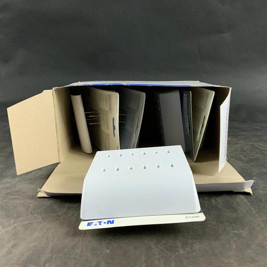 Used EATON C1746W 6-OUTLET POLARIZED ADAPTER - SET OF 5 ($25 OBO)