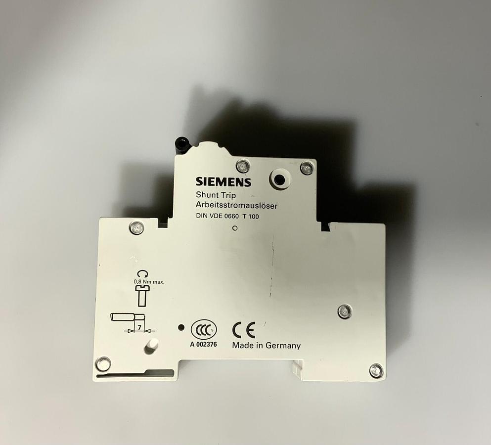 Used SIEMENS 5ST3030 ($16.99  OBO)