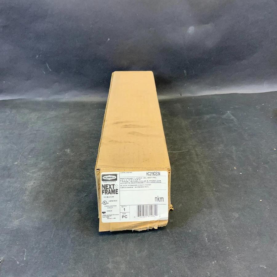 HUBBELL HC219CE3N NEXTFRAME CABLE MANAGEMENT PANEL ($20 OBO)