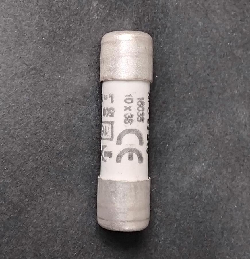 Used GOULD Cylindrical gL-gG 16 AMP FUSE ($8 OBO)