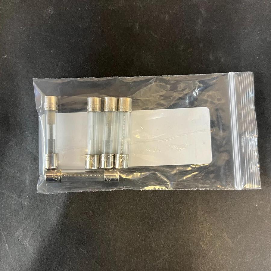 Used LITTLEFUSE 312 15A FUSE SET OF 5 ($5 OBO)
