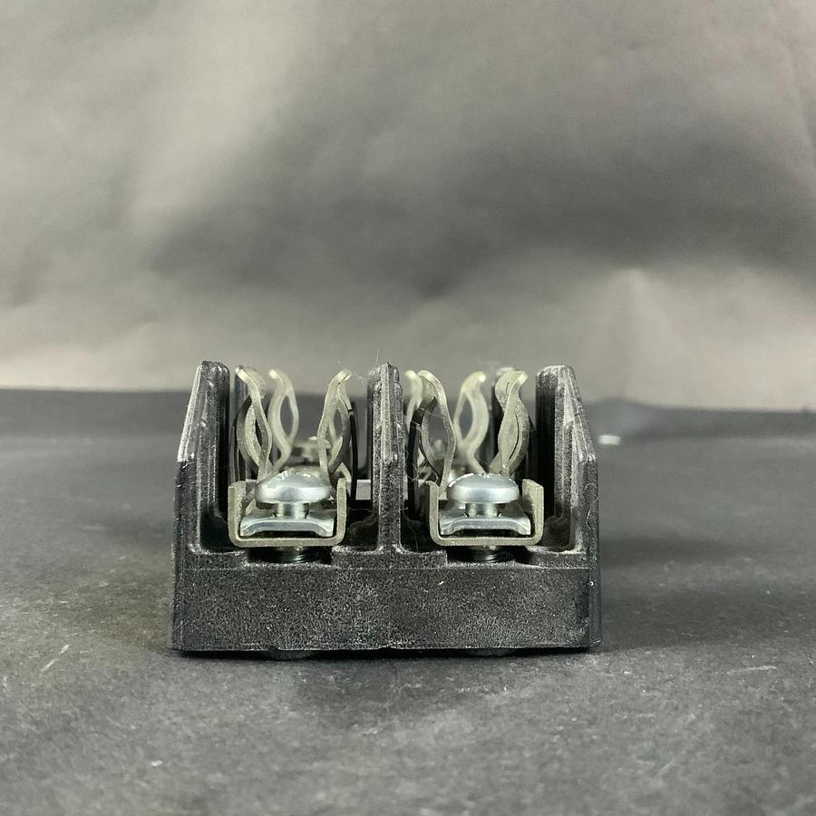 Used BUSSMANN H25030-2PR FUSE HOLDER ($8 OBO)