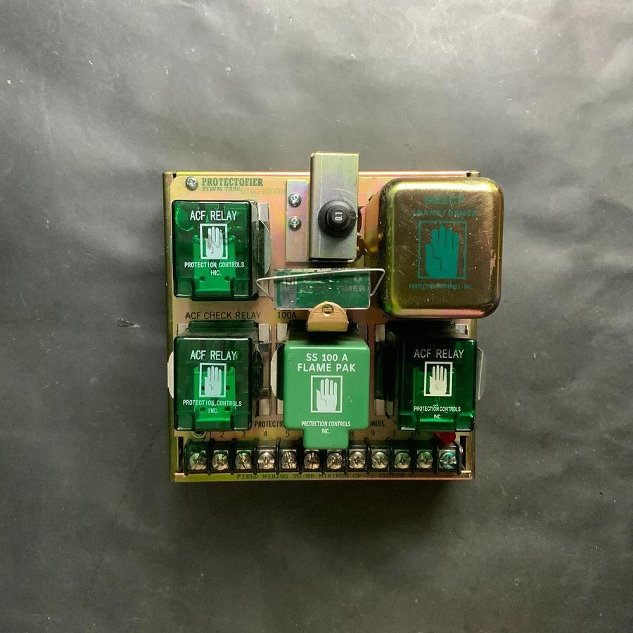 Used PROTECTION CONTROL 7256-BT60-15NRH COMBUSTION SAFEGUARD FLAME MONITOR ($300 OBO)