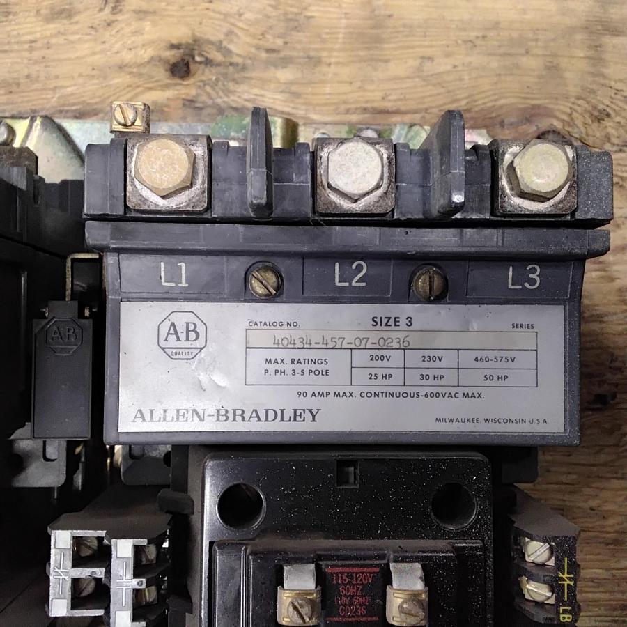 Used ALLEN BRADLEY 40434-457-07-0236 STARTER