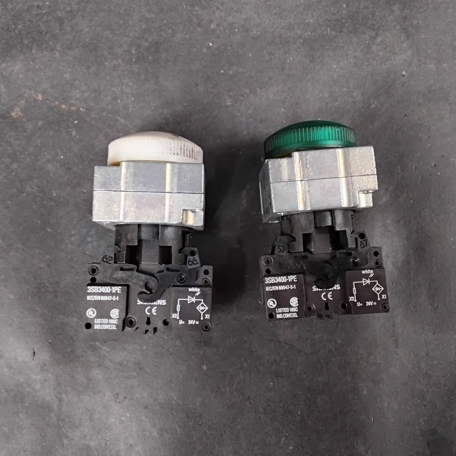 Used SIEMENS 3SB3400-1PE PUSHBUTTON SWITCHES ($14 OBO)