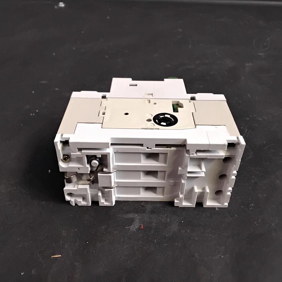Used ALLEN-BRADLEY 140-MN-0250 MANUAL MOTOR STARTER ($18 OBO)
