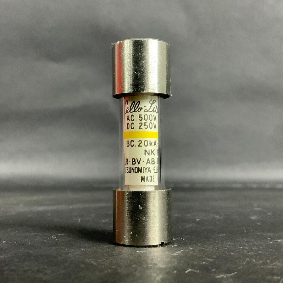 Used UTSUNOMIYA ELECTRIC CELLO-LITE NC1 5A FUSE ($11 OBO)