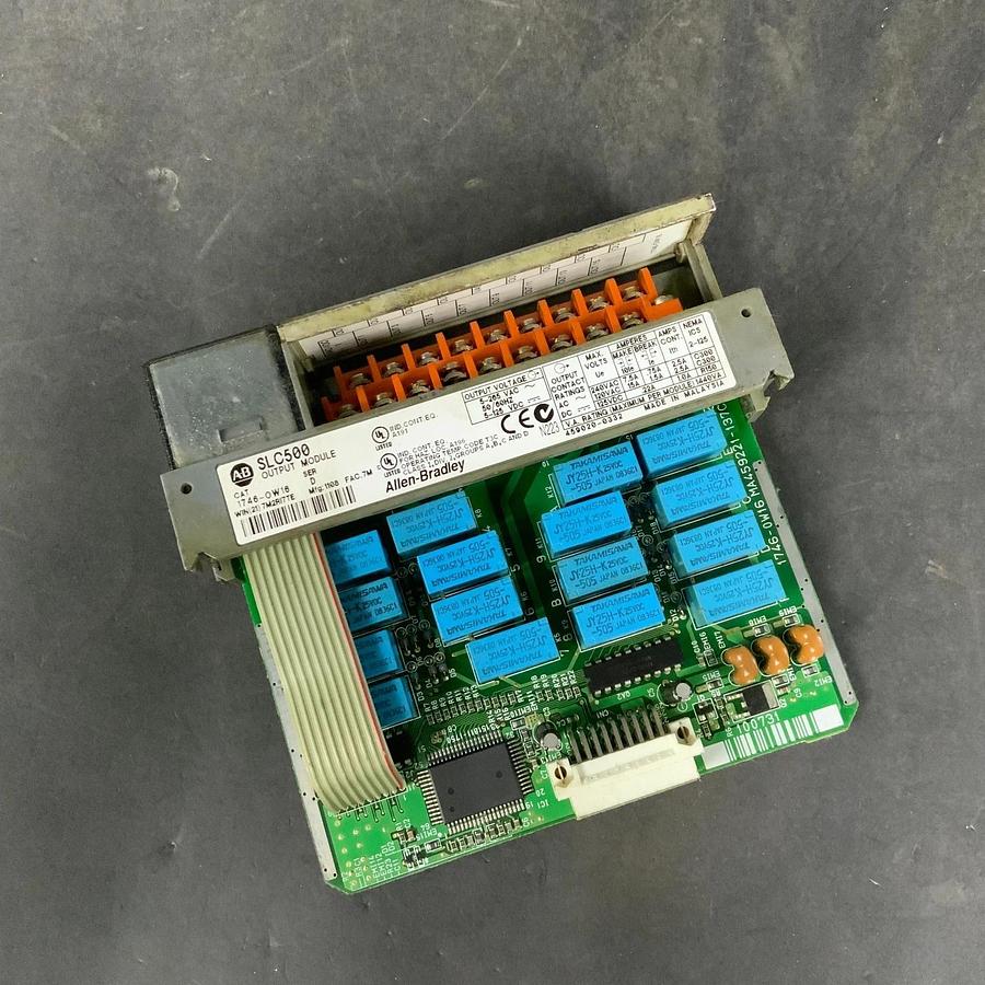 Used ALLEN BRADLEY 1746-OW16 SER D OUTPUT MODULE ($35 OBO)