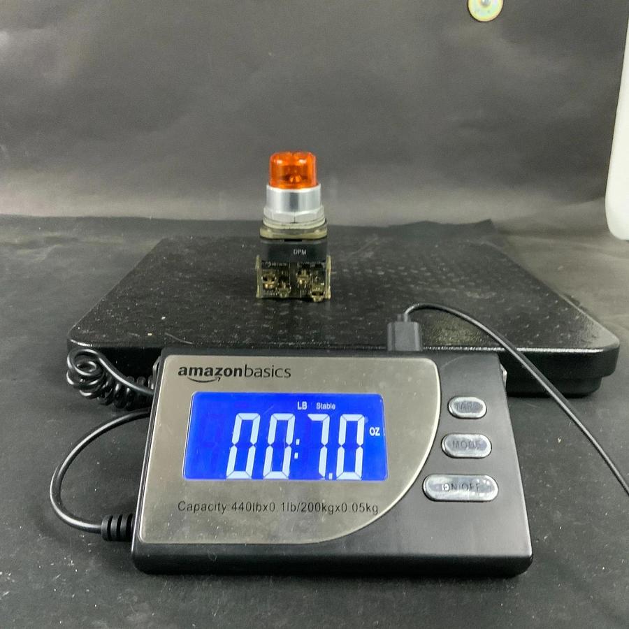 Used ALLEN BRADLEY 800T-PT16 AMBER PUSHBUTTON ($30 OBO)