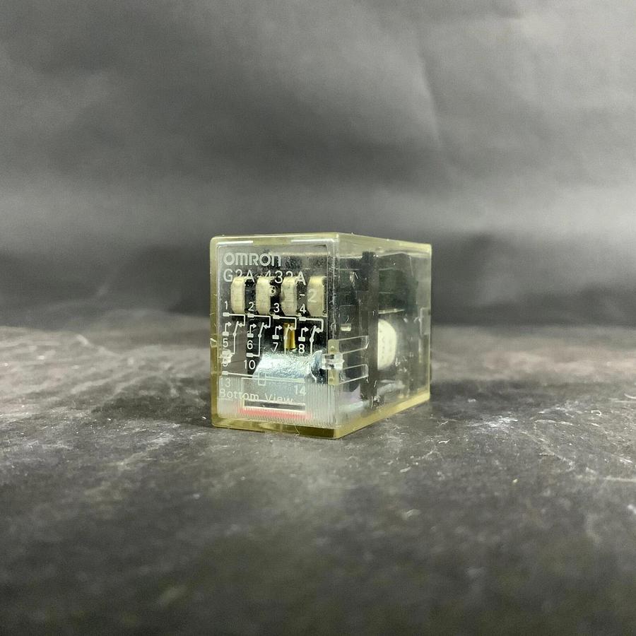 OMRON G2A-432A-24DC RELAY ($12 OBO)