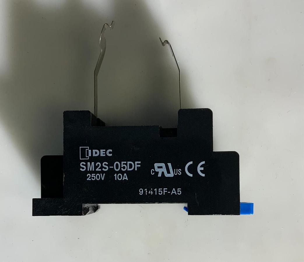 IDEC SM2S-05DF ($4.99/EACH OBO)