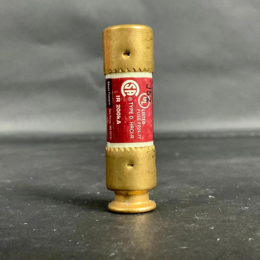 EDISON BULLET ECNR30 FUSE - SET OF 2 ($14 OBO)