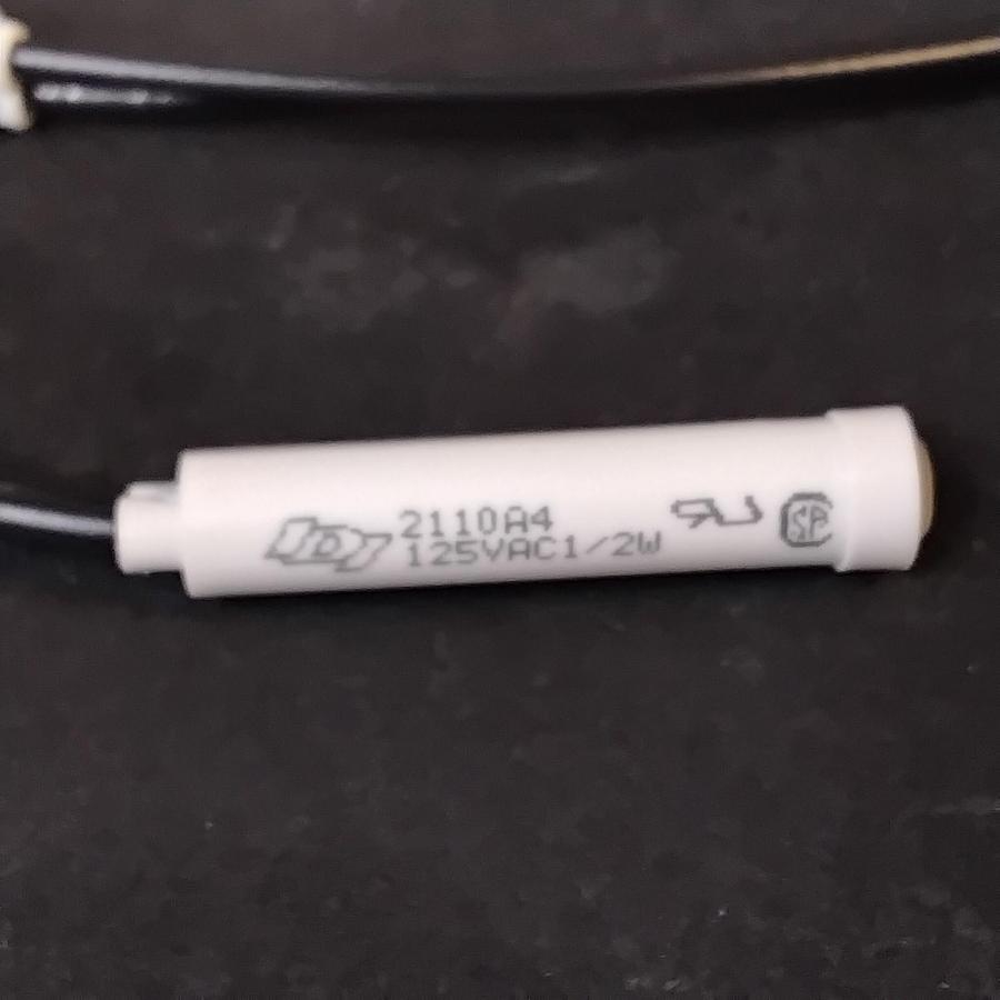 Used IDI 2110A4 INDICATOR LAMP-GROUP OF 12 ($27 OBO)