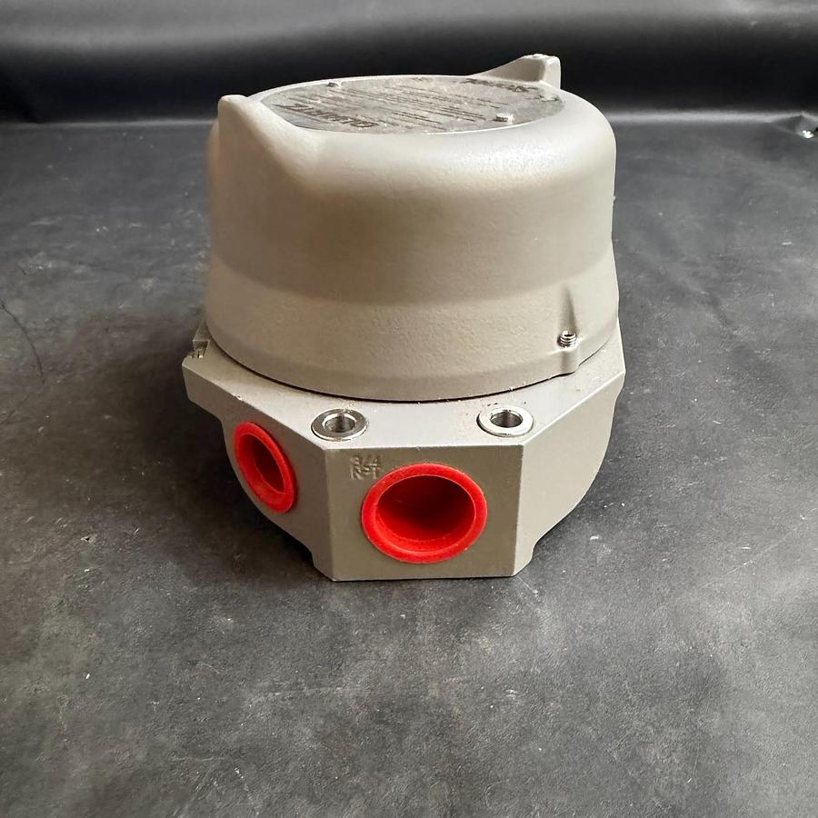 STONEL QX2VE02SRA QUARTZ VALVE MONITOR ($400 OBO)