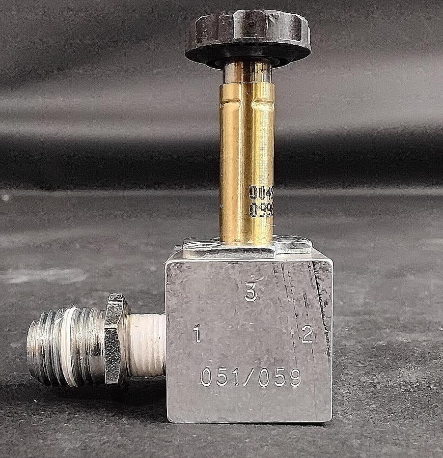 Used ARO SOLENOID AIR CONTROL CAT33P-120-A ($15 OBO)