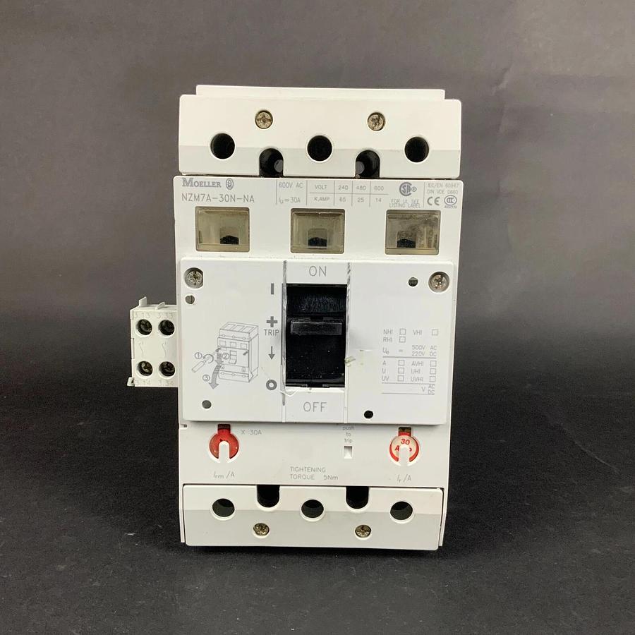 MOELLER NZM7A-30N-NA CIRCUIT BREAKER ($300 OBO)