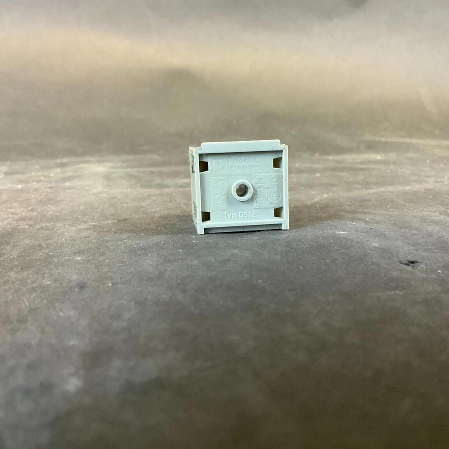 Used PHOENIX CONTACT G5/2 TERMINAL BLOCK - SET OF 5 ($10 OBO)