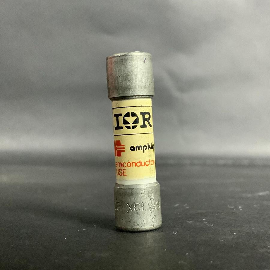 Used IOR AMPKLIP SF13X20 SEMICONDUCTOR FUSE - SET OF 7 ($30 OBO)