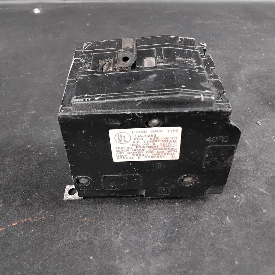 Used SQUARE D LM-3252 CIRCUIT BREAKER ($15 OBO)
