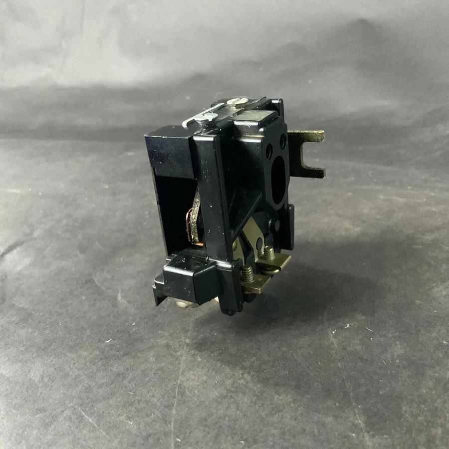 Used ALLEN BRADLEY X-36182 TYPE B OVERLOAD RELAY ($4 OBO)