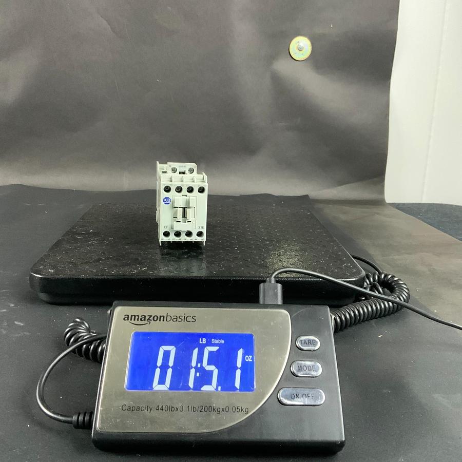 Used ALLEN BRADLEY 700-CF310Z SERIES A CONTACTOR ($20 OBO)