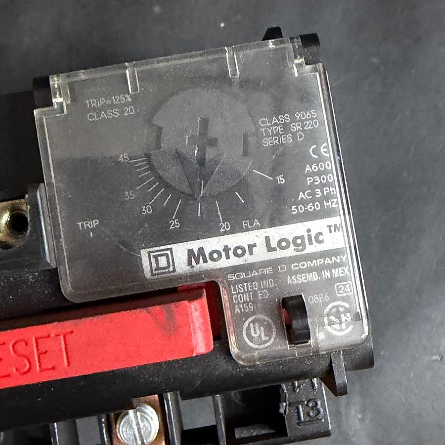 Used SQUARE D 9065SR220 MOTOR LOGIC OVERLOAD RELAY ($100 OBO)