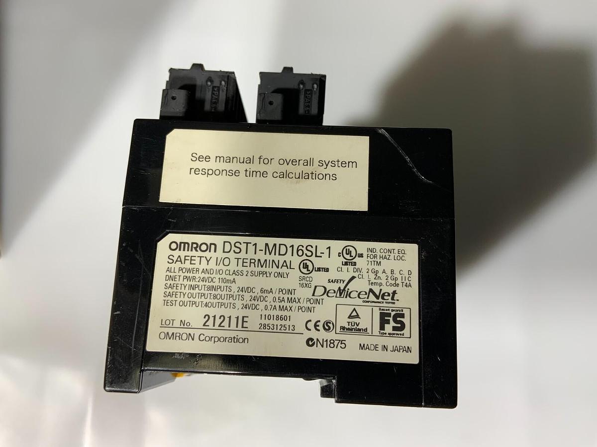 Used OMRON DST1-MD16SL-1 SAFETY (Lot of 186!!!) ($75 OBO)