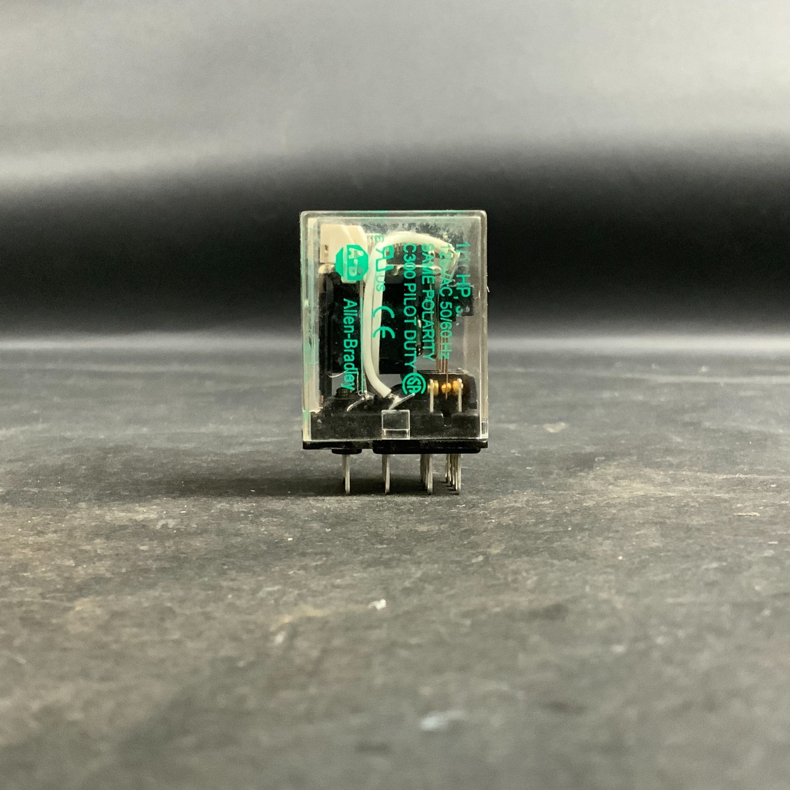 Used ALLEN BRADLEY 700-HC14Z24-4 SER.C RELAY($10 OBO)