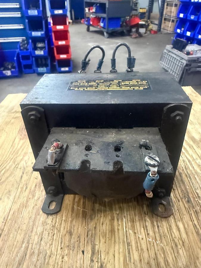Used SQUARE D 9070 E0-51 TRANSFORMER