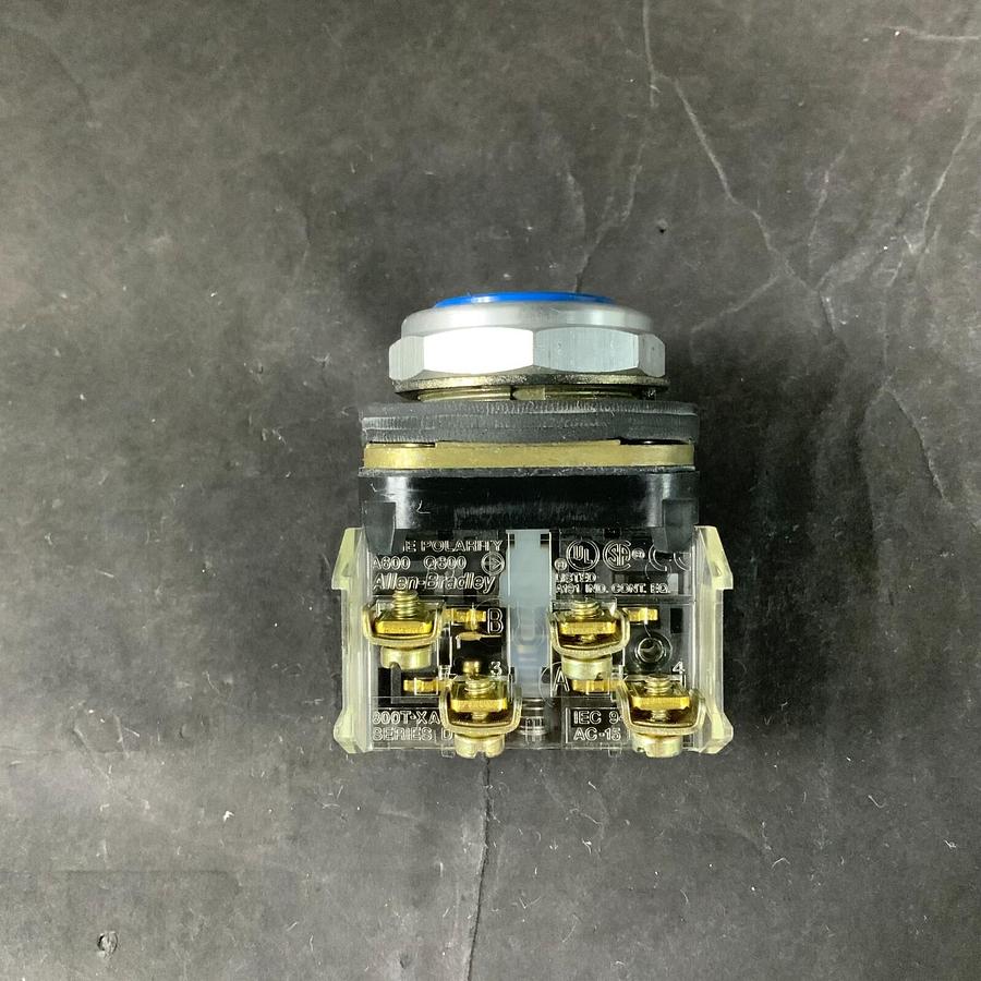 Used ALLEN BRADLEY 800T-A BLUE PUSHBUTTON ($10 OBO)