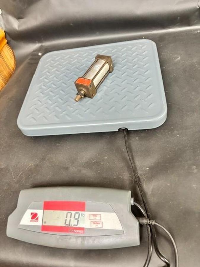 Used TINY TIM TF-3/8 PNEUMATIC CYLINDER