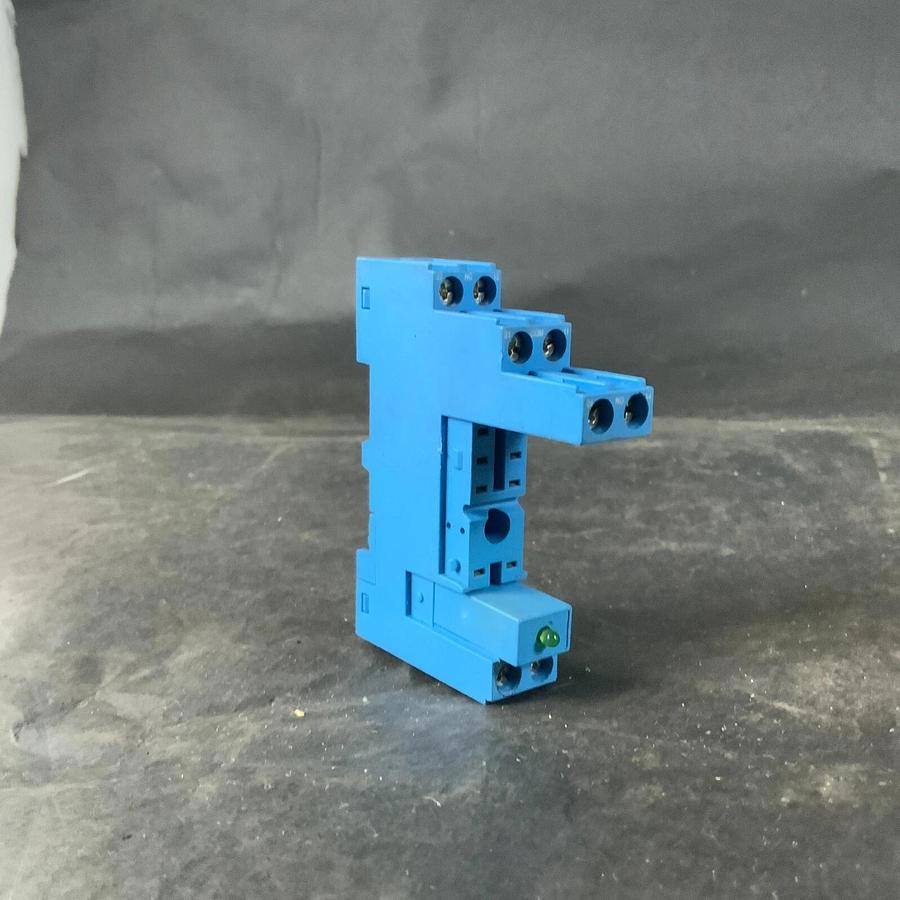 Used FINDER 95.95.1 RELAY SOCKET - SET OF 2 ($5 OBO)