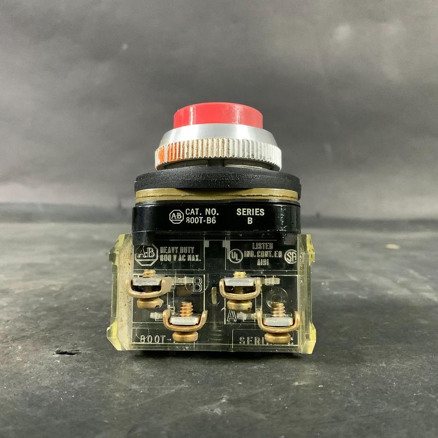 Used ALLEN BRADLEY 800T-B6 SERIES B RED PUSHBUTTON ($15 OBO)
