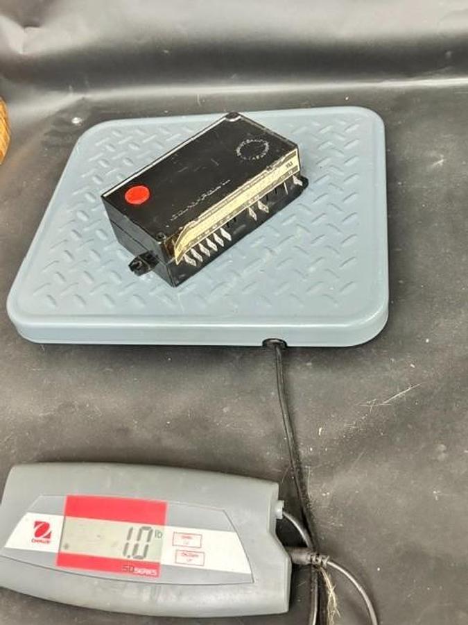 Used ROBERTSHAW MC20-1101 RELAY MODULE