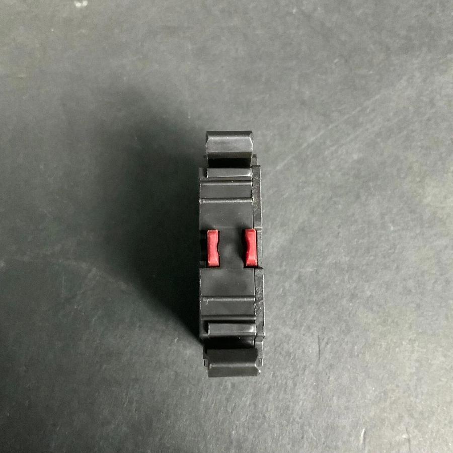 EATON M22-K01D CONTACT BLOCK - NEW ($14 OBO)