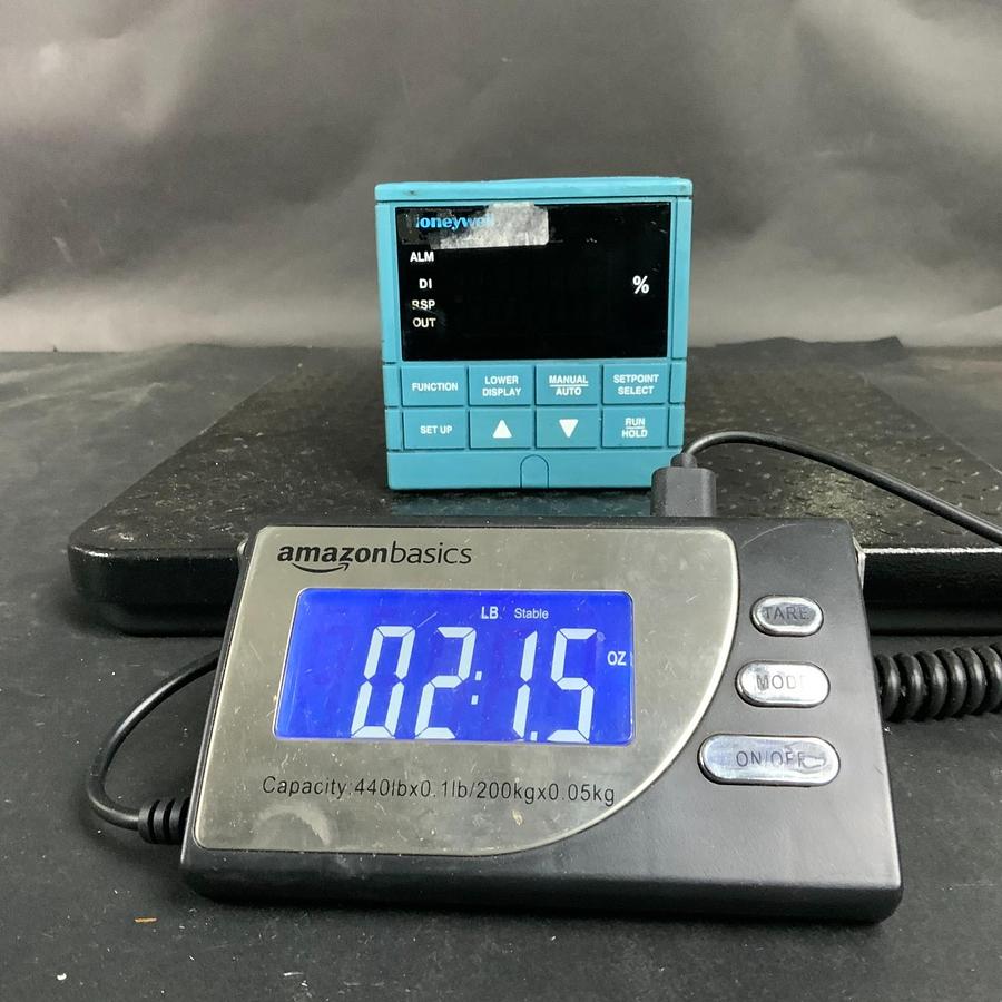 Used HONEYWELL UDC3000 DIGITAL CONTROLLER ($125 OBO)