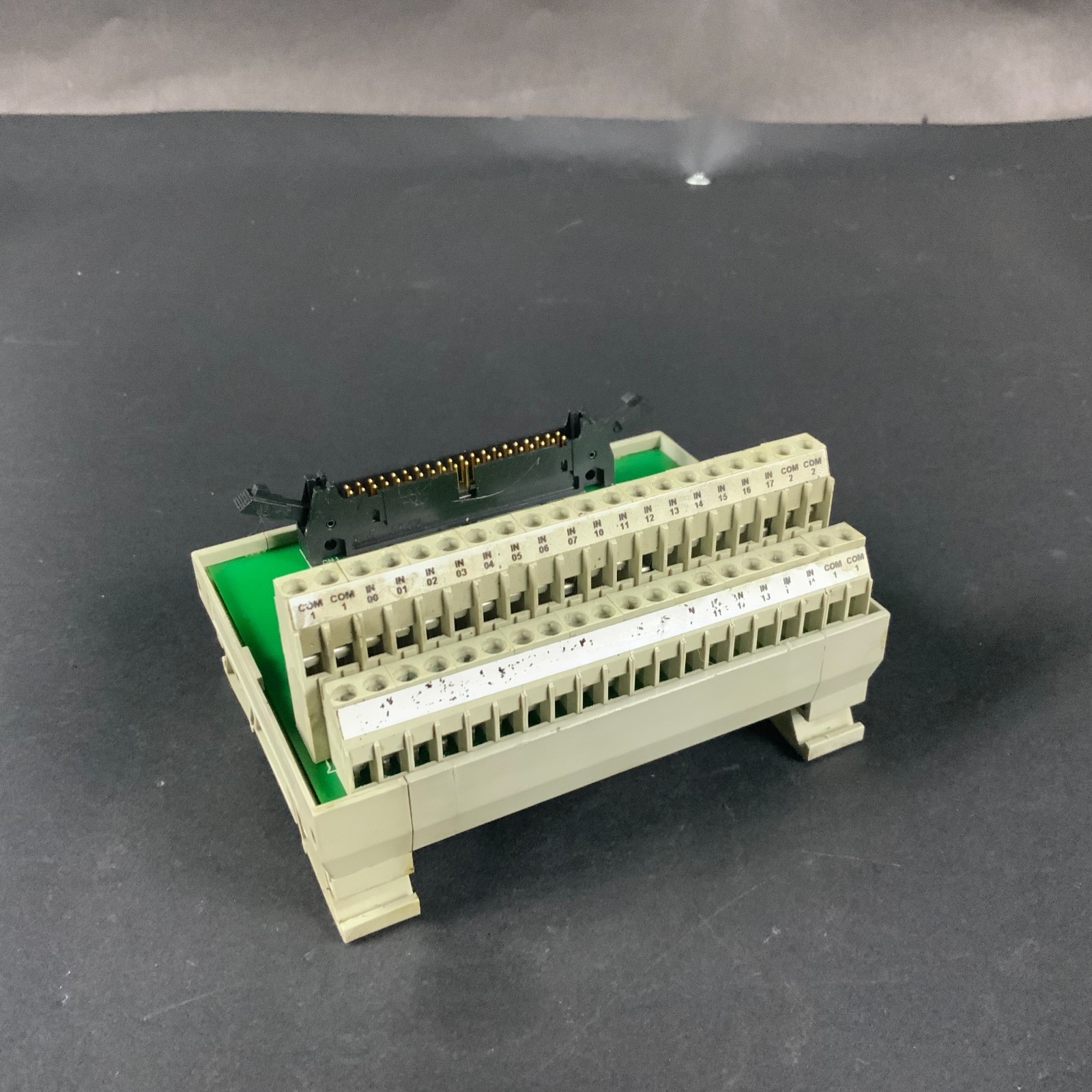 Used ALLEN BRADLEY 1492-IFM40F INTERFACE MODULE ($45 OBO)