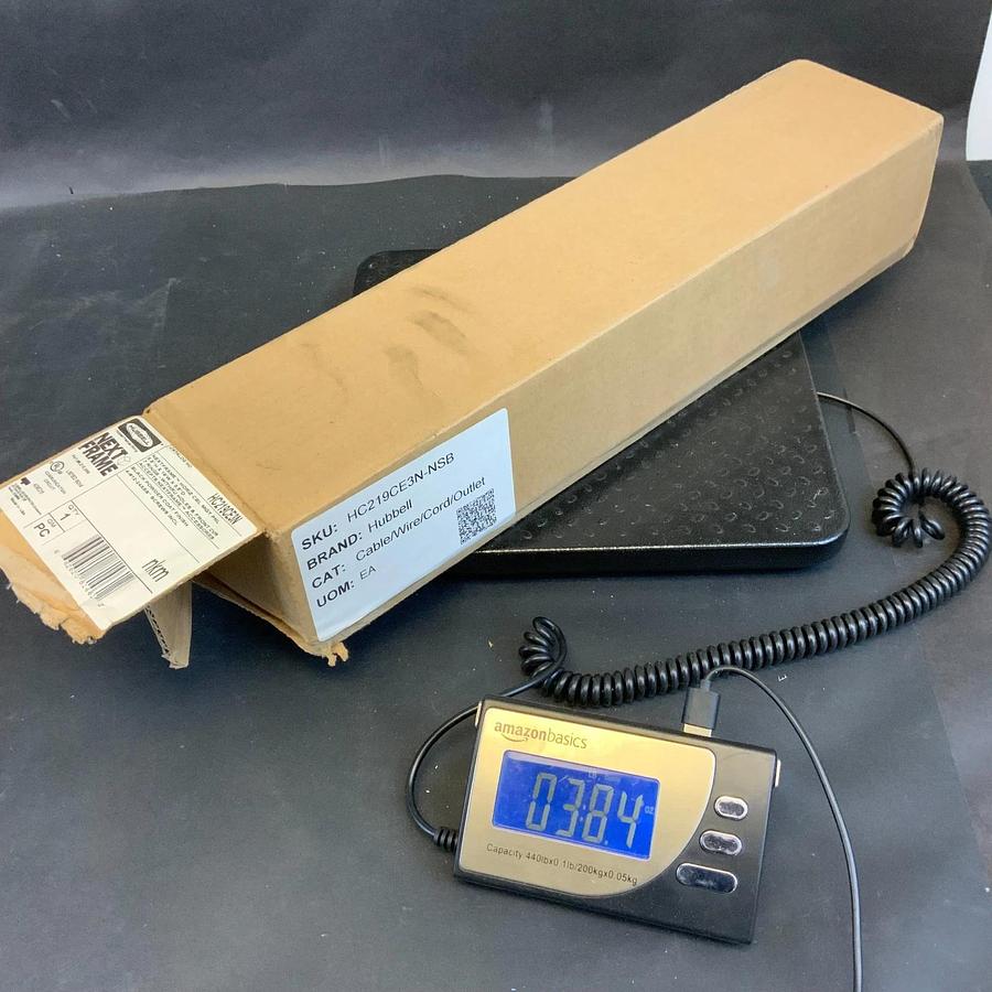 HUBBELL HC219CE3N NEXTFRAME CABLE MANAGEMENT PANEL ($20 OBO)
