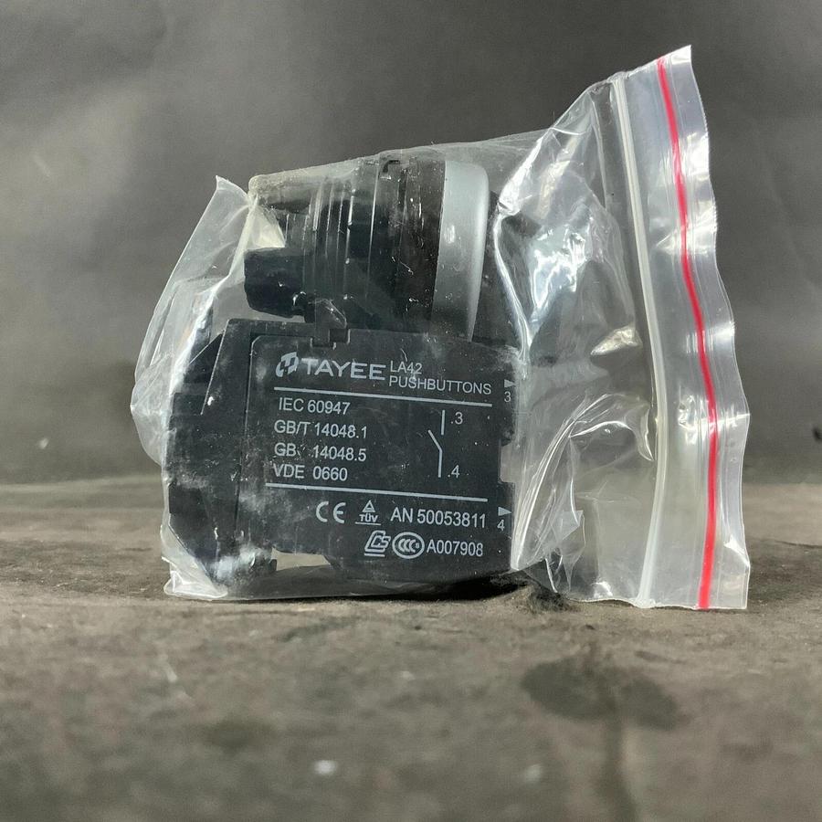 TAYEE LA42 CONTACT BLOCK ($12 OBO)