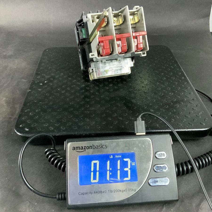 Used ALLEN BRADLEY 194R-NJ030P3 DISCONNECT SWITCH ($15 OBO)