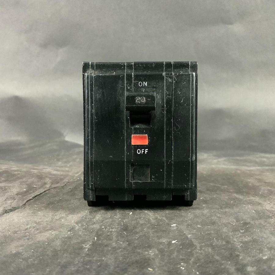 Used SQUARE D LK-2482 CIRCUIT BREAKER ($20 OBO)