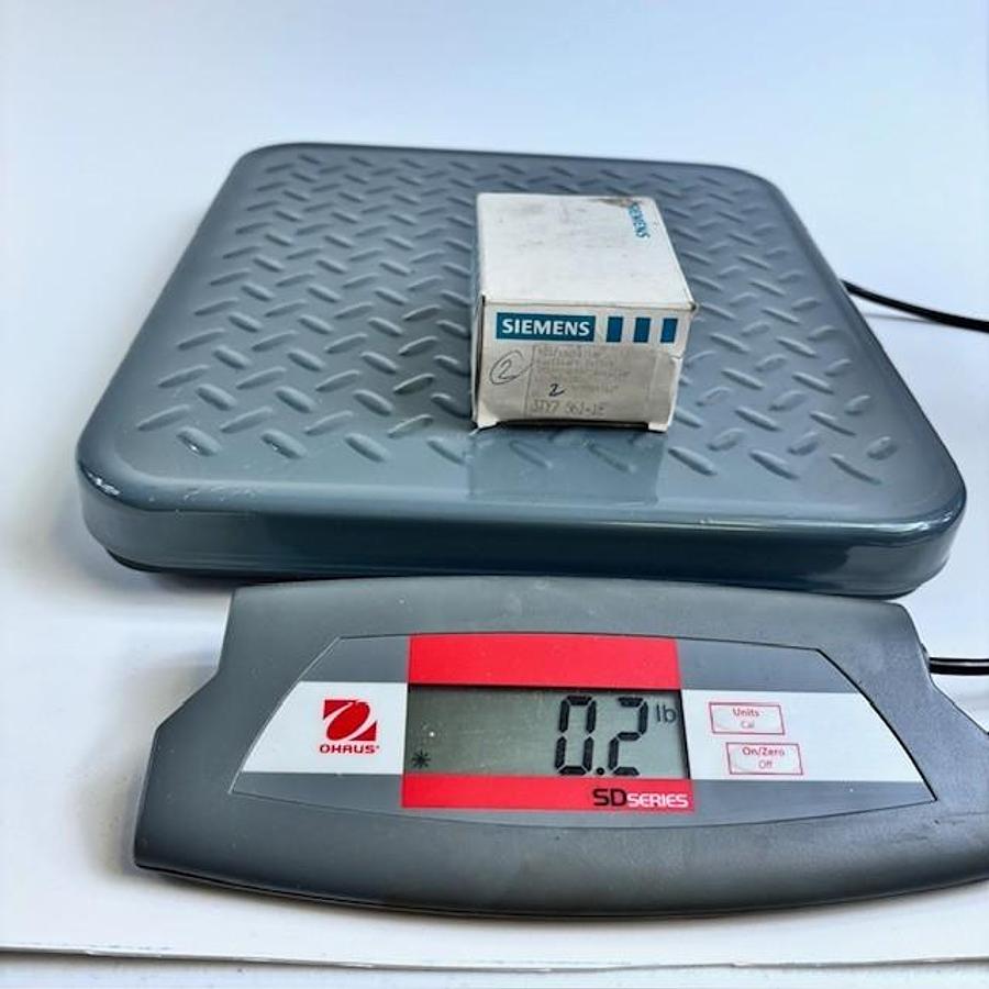 Used SIEMENS 3TY561-1A AUXILIARY CONTACT 2PCS