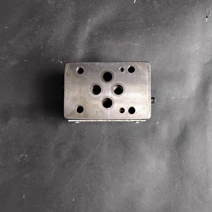 Used BOSCH 0811324103 PRESSURE RELIEF VALVE ($100 OBO)