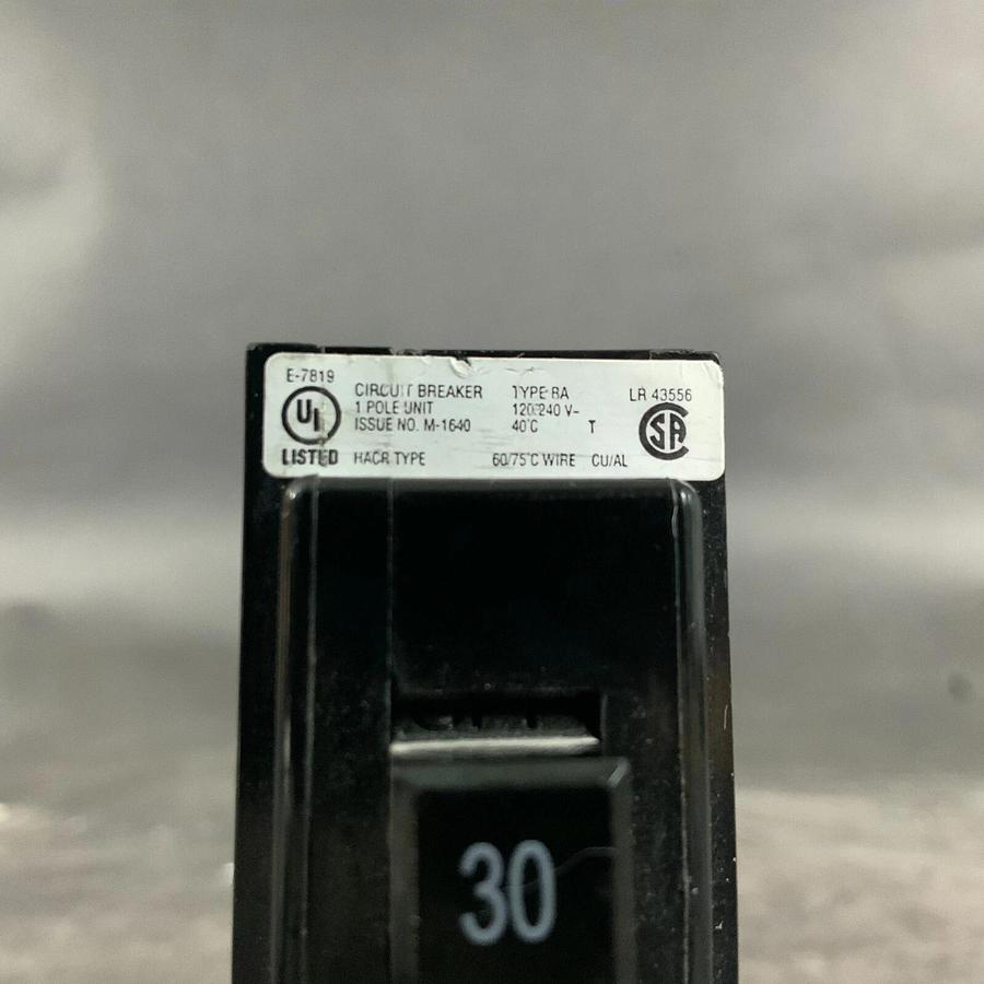 Used CUTLER HAMMER M1640 CIRCUIT BREAKER ($15 OBO)