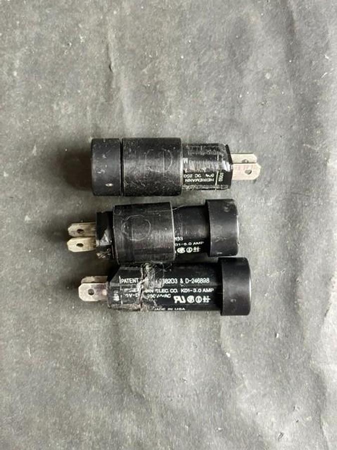 Used HEINEMANN KD1 THERMAL CIRCUIT BREAKERS 3PCS