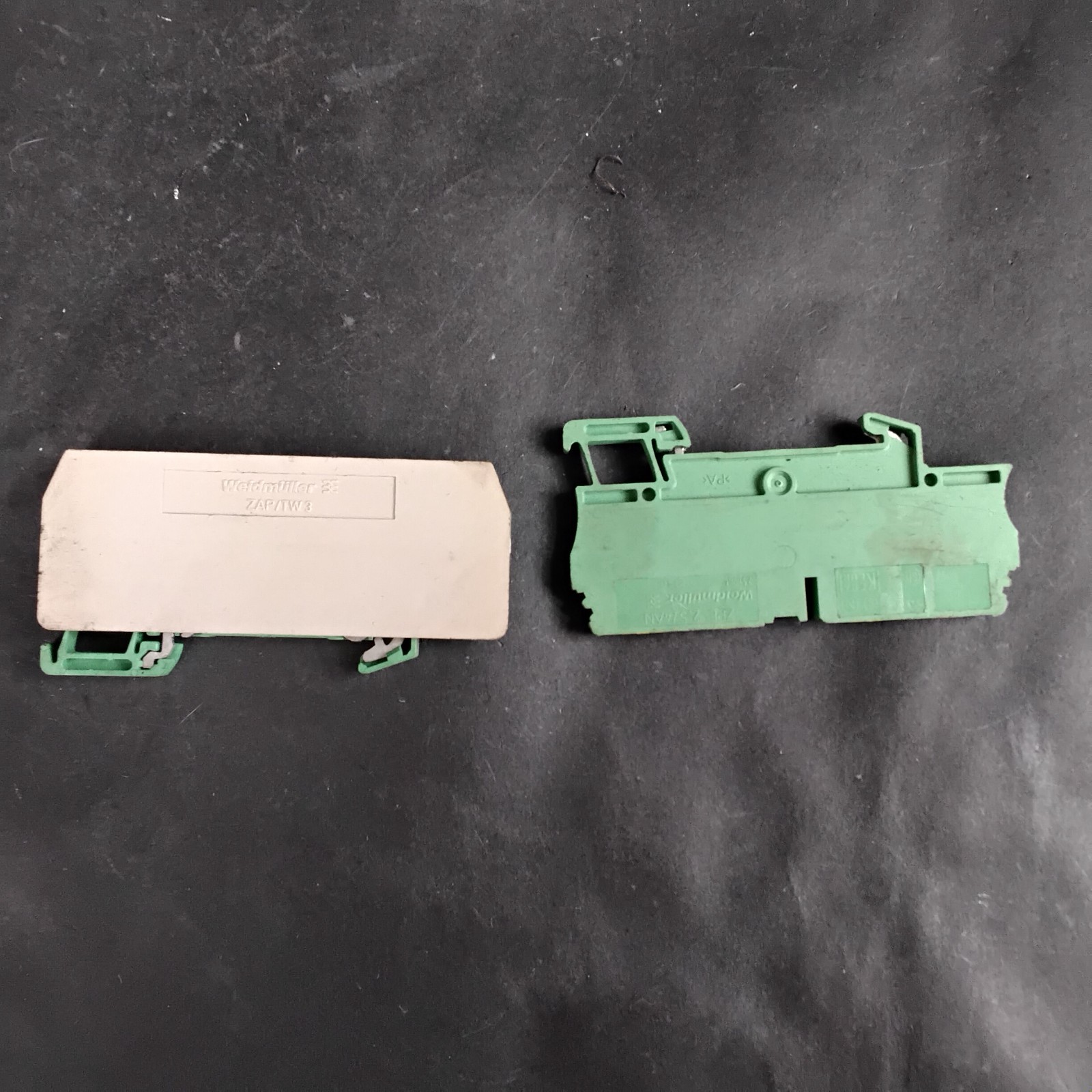 Used WEIDMULLER ZAP/TW 3 TERMINAL BLOCK ($2.50/EACH OBO)