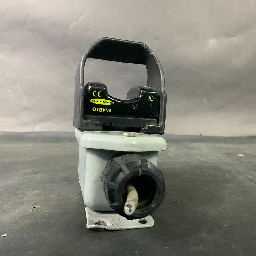 Used BANNER OTBVN6 PHOTOELECTRIC SENSOR ($45 OBO)