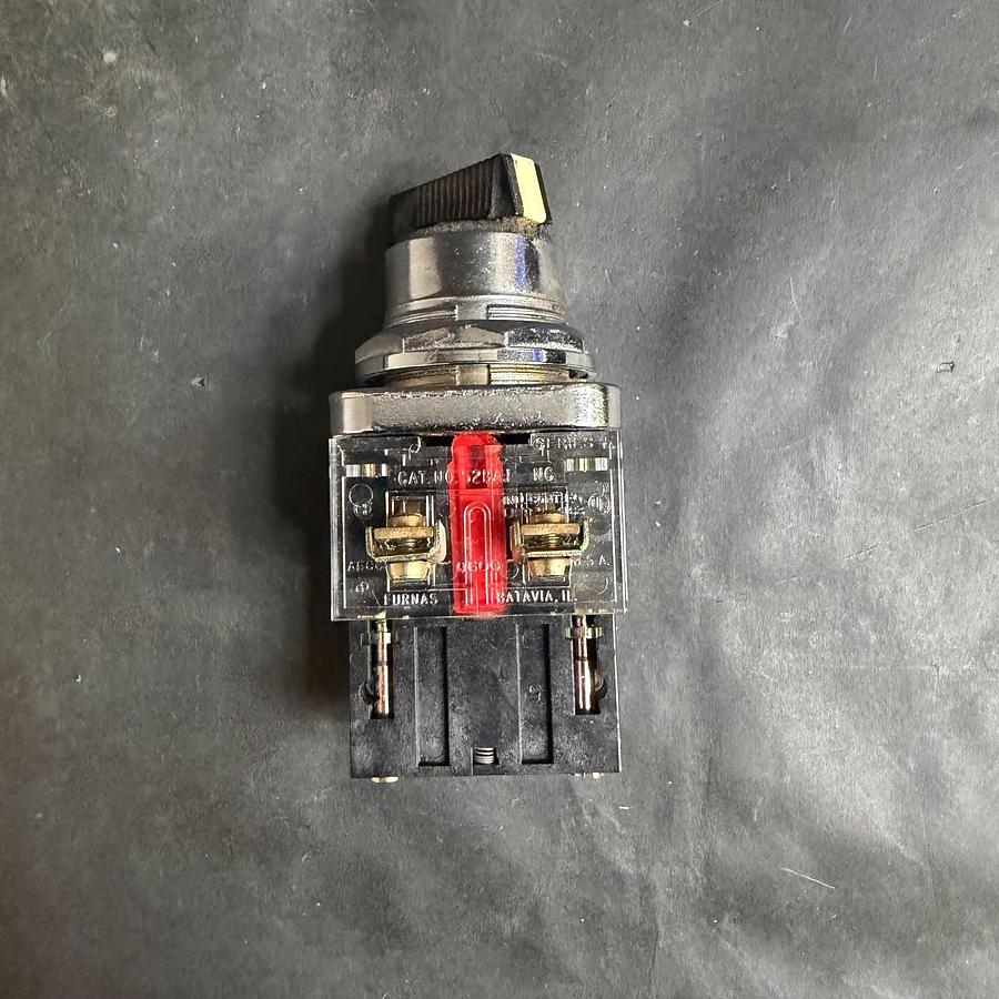 Used TELEMECANIQUE ZB2-BE101 SELECTOR SWITCH ($25 OBO)