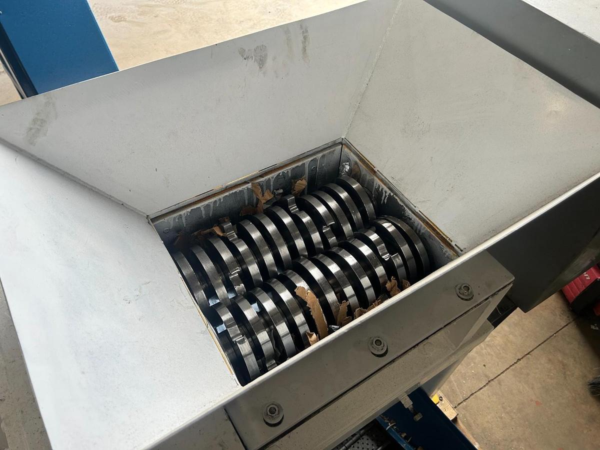 Used Shred Tech Shredder W/ Turbo Conveyor ($17,500 OBO) 13"x16" Opening