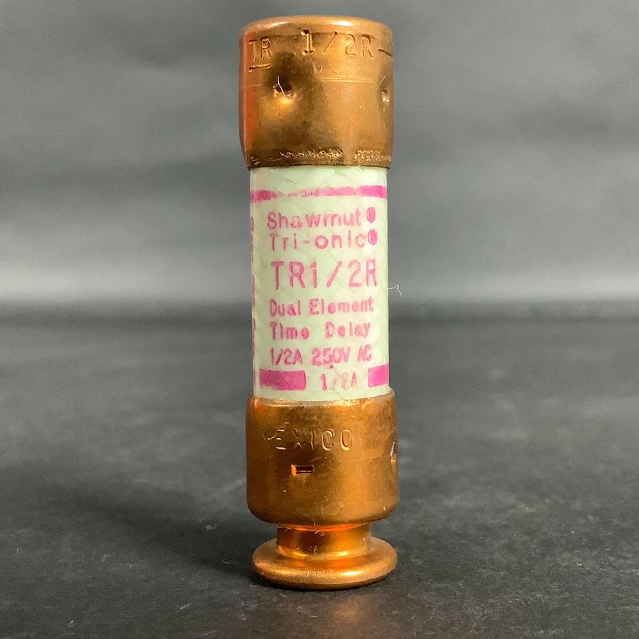 Used FERRAZ SHAWMUT TRI-ONIC TR1/2R FUSE - SET OF 7 ($21 OBO)